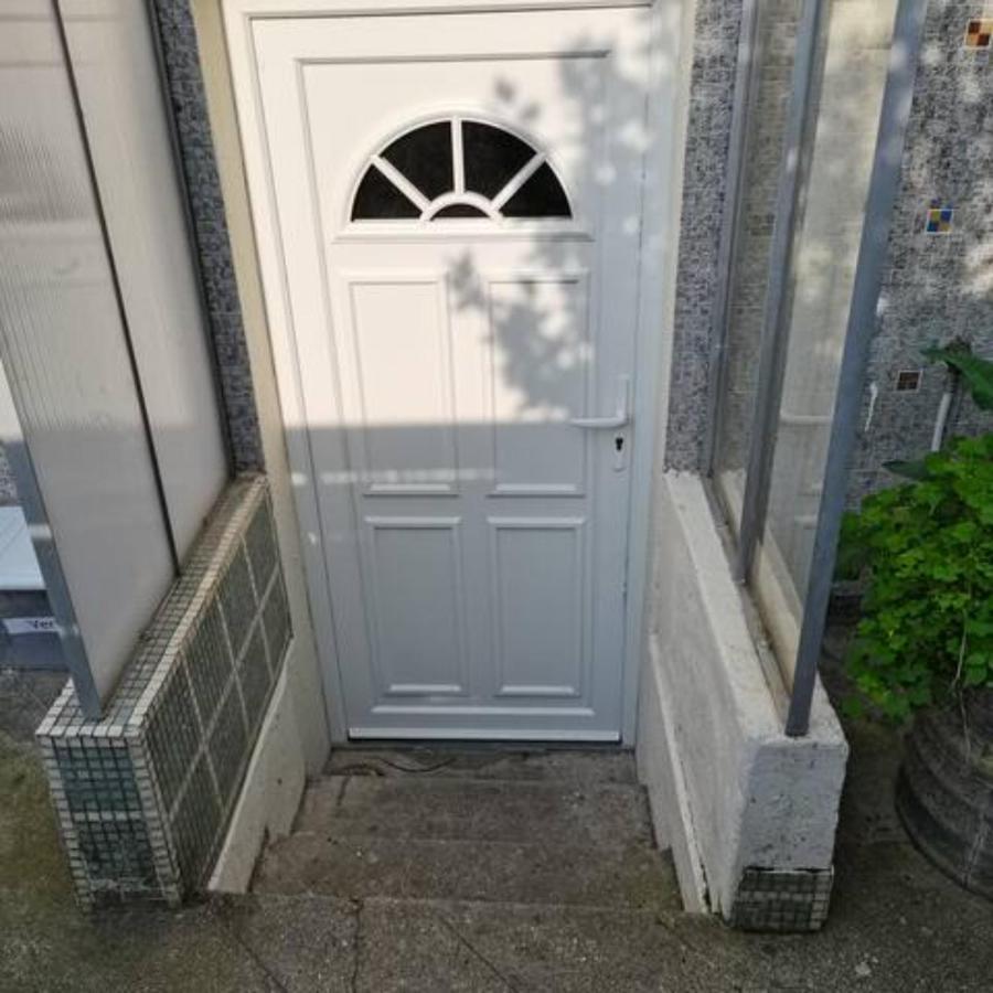 Chambre Dans Une Maison Partagee Neuilly-sur-Marne Ngoại thất bức ảnh
